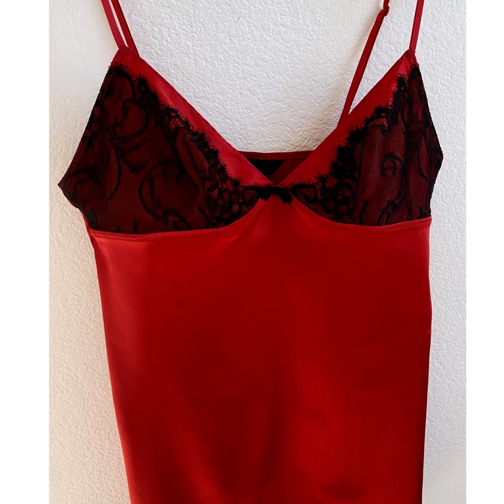 Victorias Secret Red Satin Black Lace Trim Camisole Top Medium V-Neck Bow